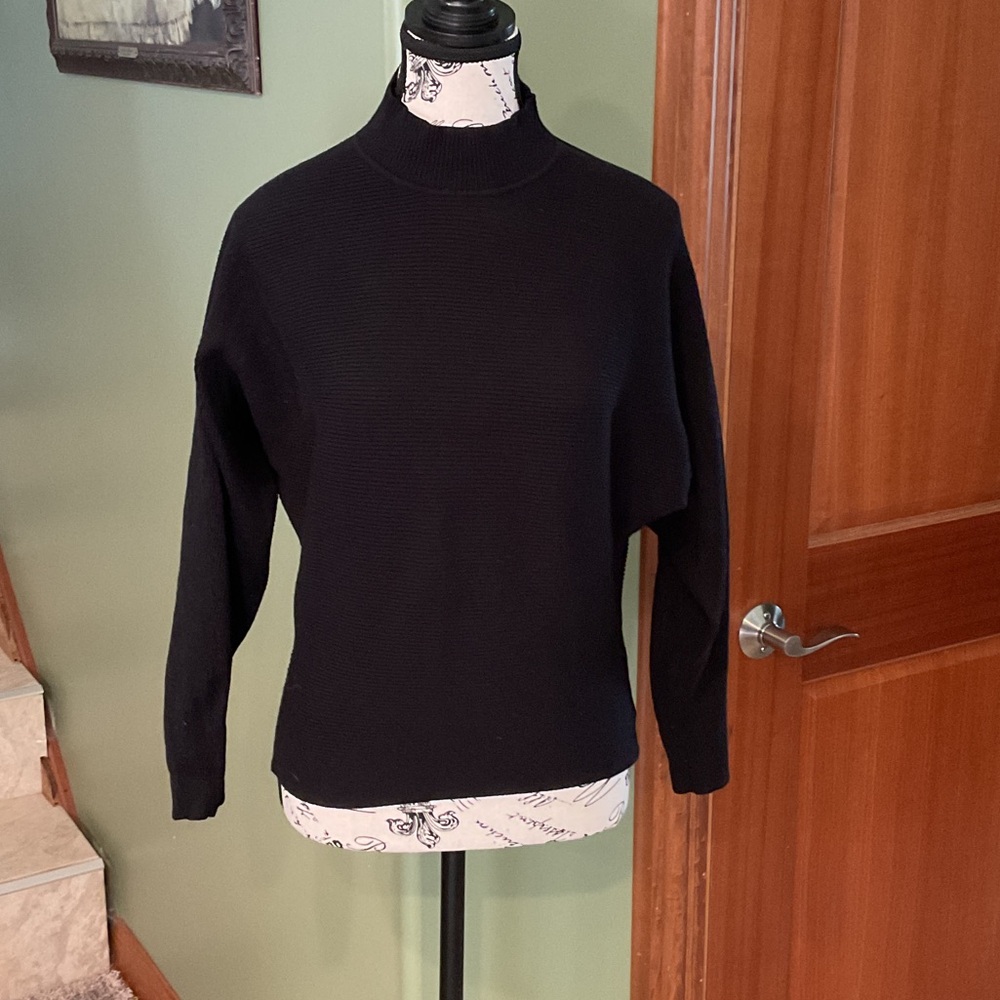 Zesica Black Turtleneck Sweater for Women, Size S
